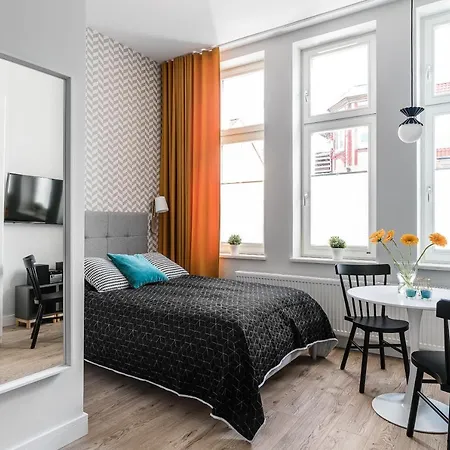 Sanhaus - Fiszera 6 - 2 Minuty Od Deptaka, 5 Minut Od Plazy Lägenhet *