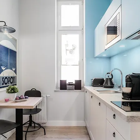 Apartment Sanhaus - Fiszera 6 - 2 Minuty Od Deptaka, 5 Minut Od Plazy