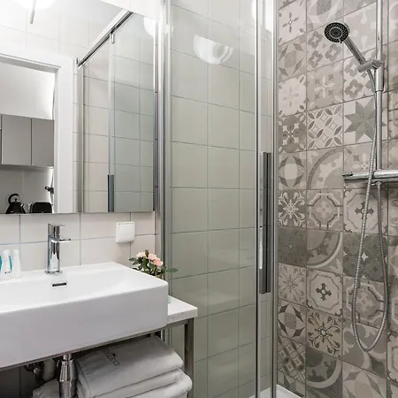 Appartement Sanhaus - Fiszera 6 - 2 Minuty Od Deptaka, 5 Minut Od Plazy